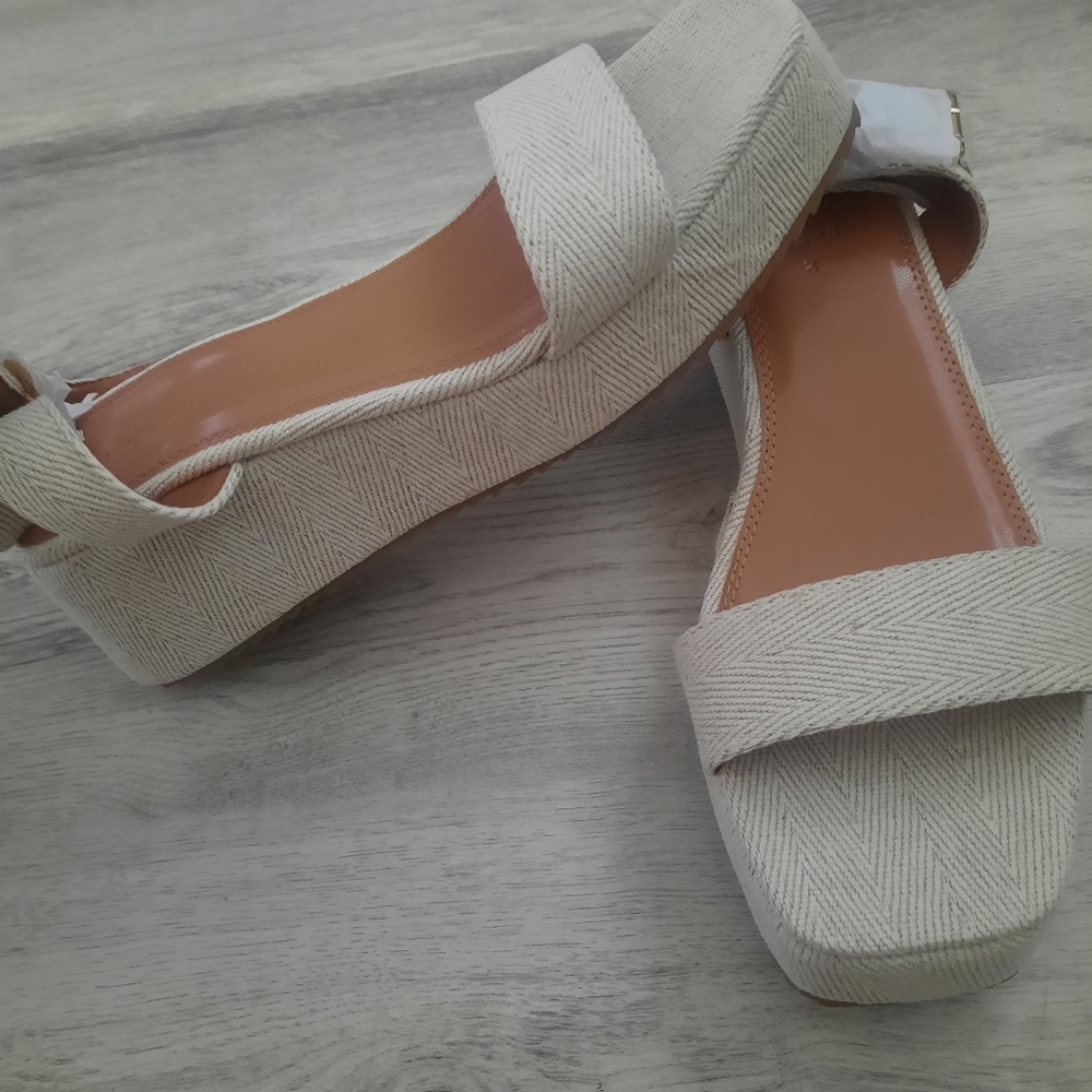 Natural Platform Sandals
